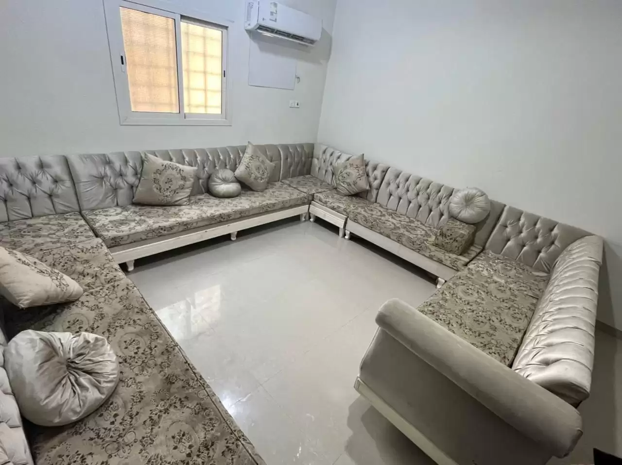 شراء الاثاث المستعمل شمال الرياض